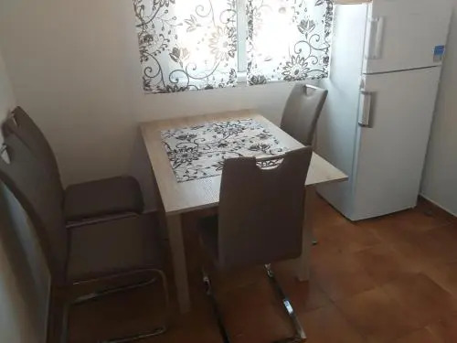 Apartmani Marijanovic