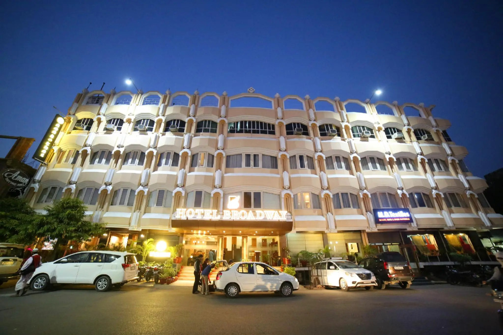 New Hotel Broadway
