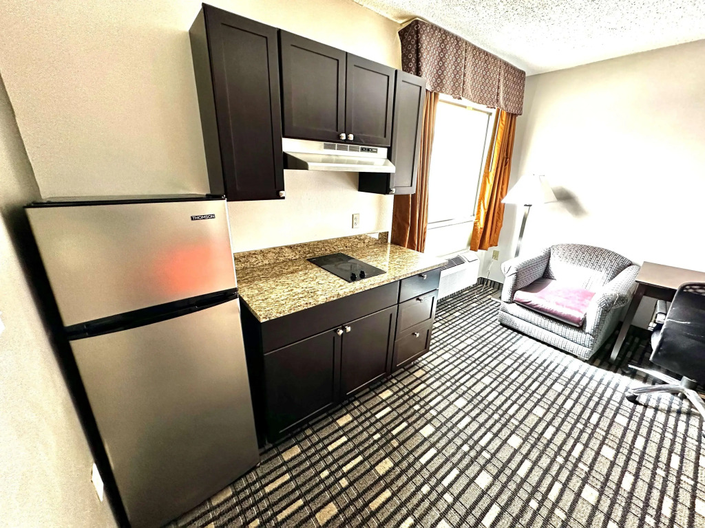 SureStay Plus Hotel by Best Western Lubbock Medical Center