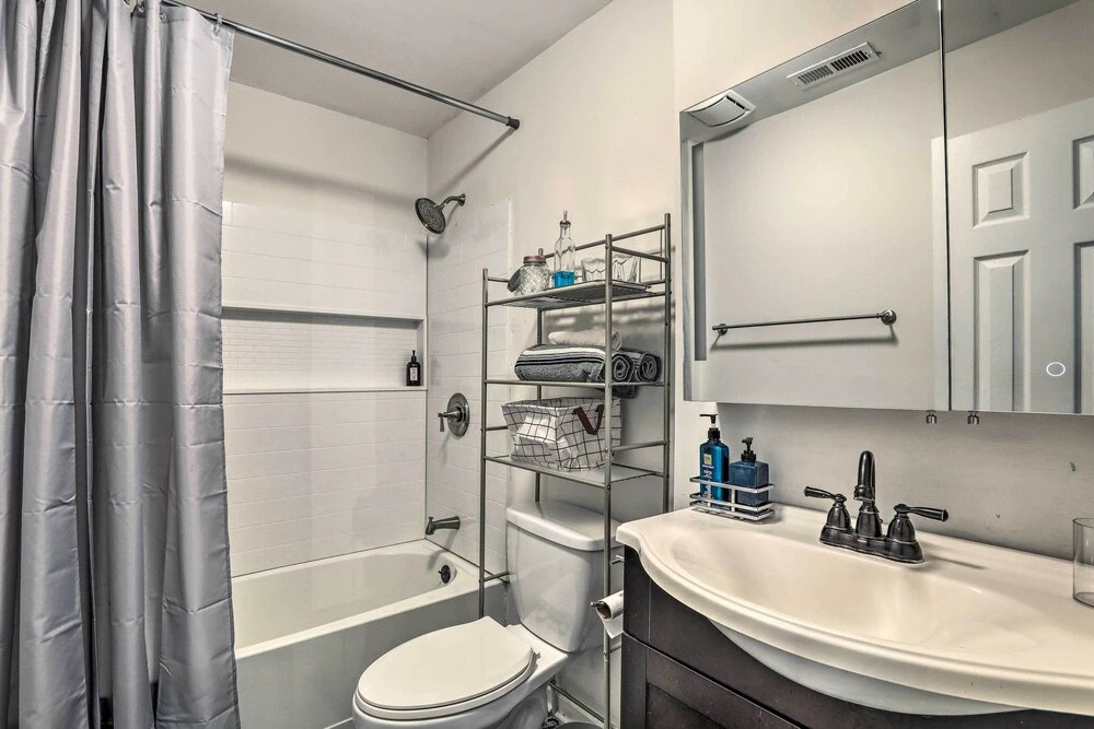 Charming Atlanta Vacation Home ~ 5 Mi to Dtwn