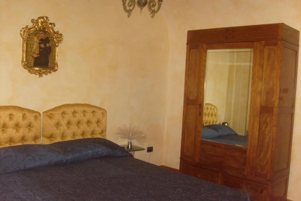 B&B Carolina Plebiscito R.