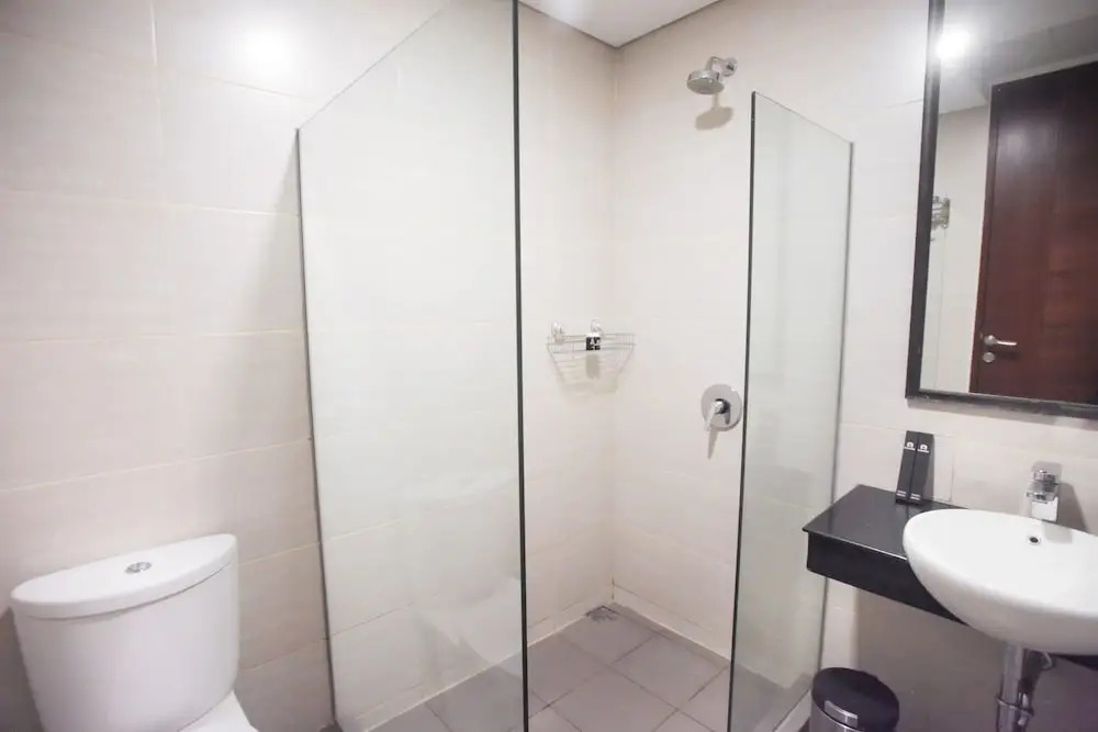 Premium 2BR Apartment near Marvell City Mall at The Linden
