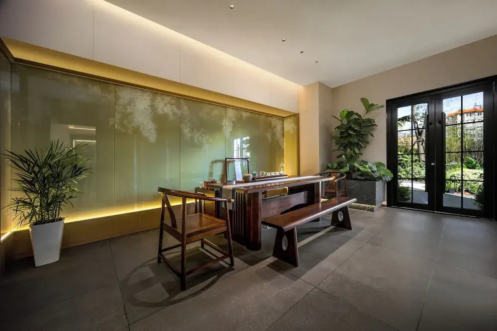 Healing Mind Dianyu Yunjing International Resort Hotel Kunming Dianchi Grand View Park Fuhai Metro Station Branch