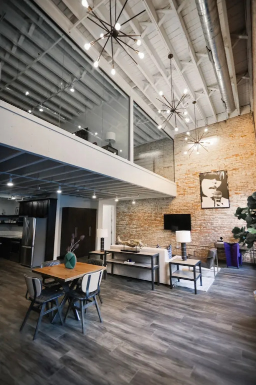 Studio 154 Hotel