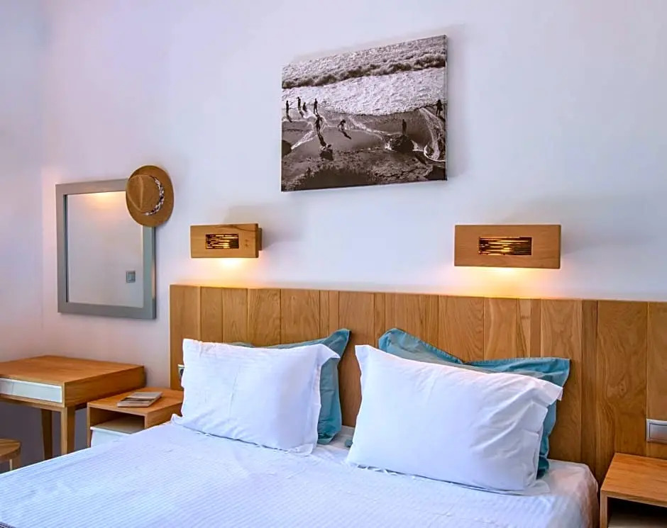 Nefeli Hotel
