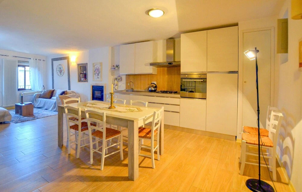 Beautiful Home in Cortona With 3 Bedrooms and Wifi