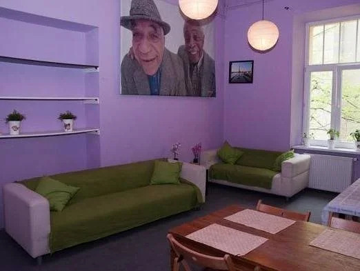 Hostel Yellow