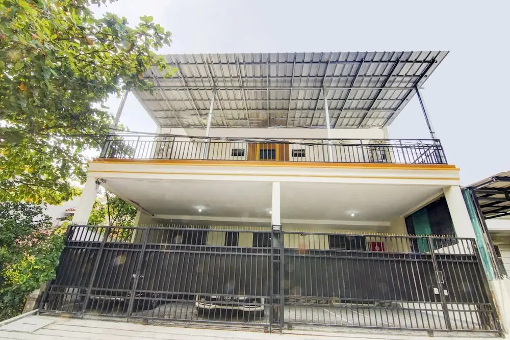 Joy Homestay At Pulomas RedPartner