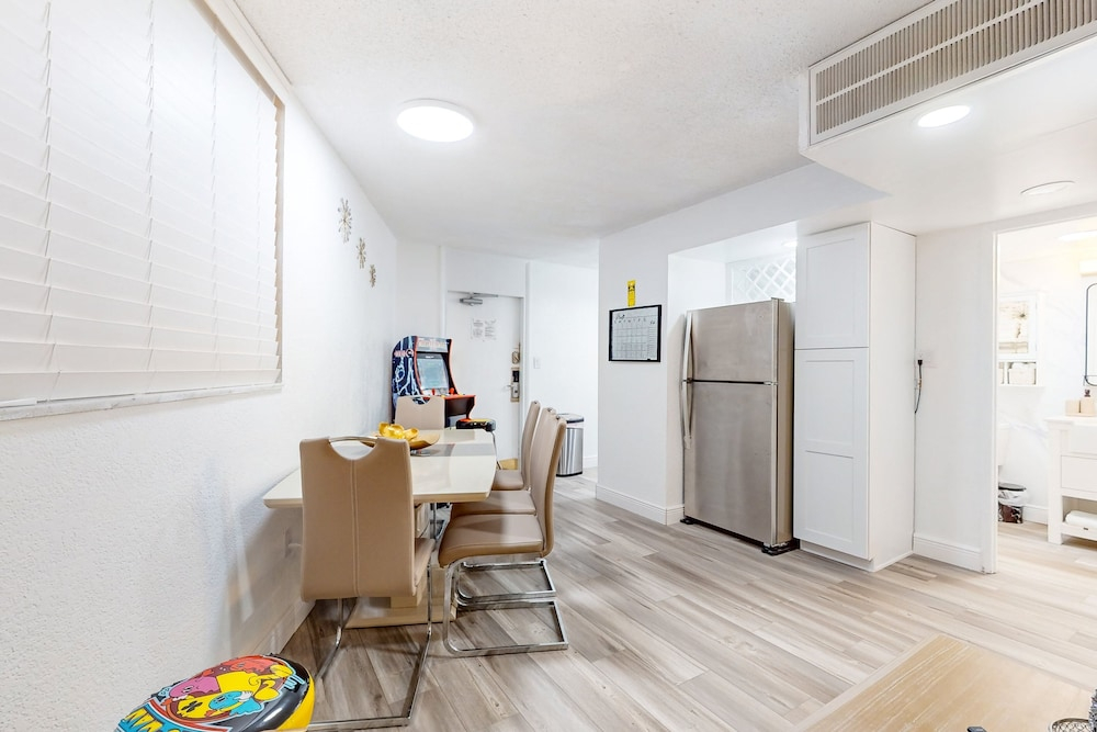 Daytona Hawaiian Inn 431