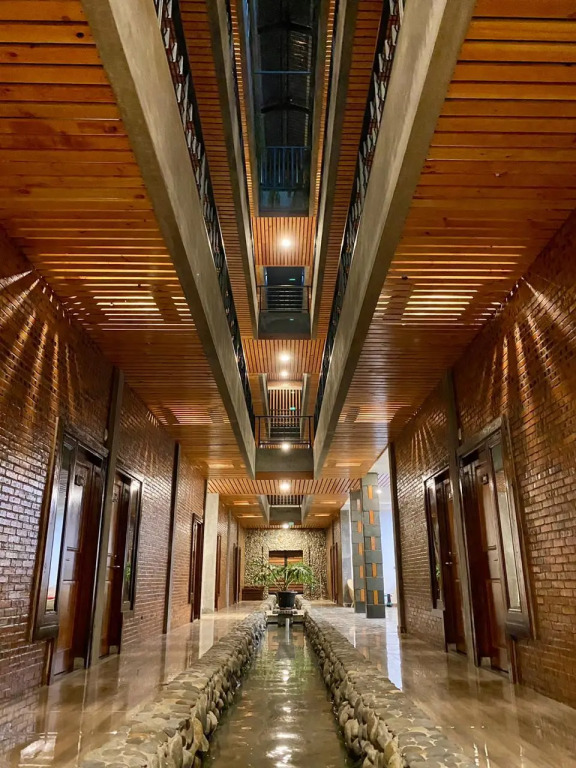 Uluna Hotel