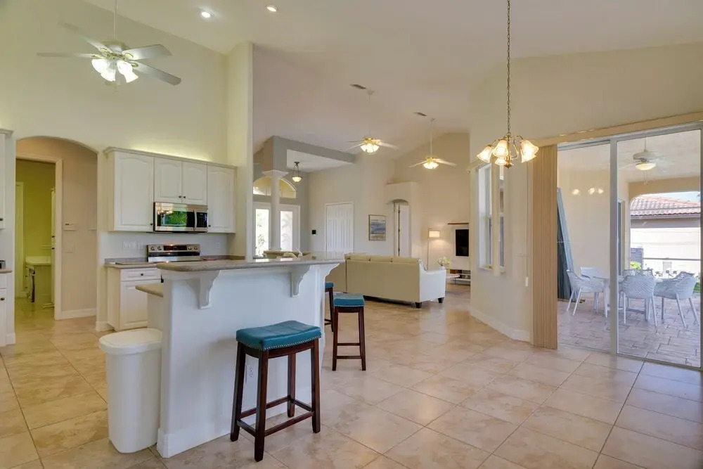 WFH and Relax by Pool Chic Cape Coral Villa