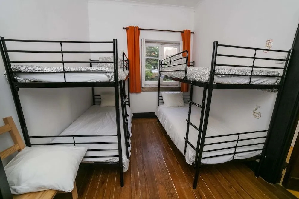 Surfivor Porto Surf Hostel