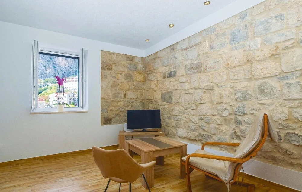 Amazing Home In Omis With Wifi