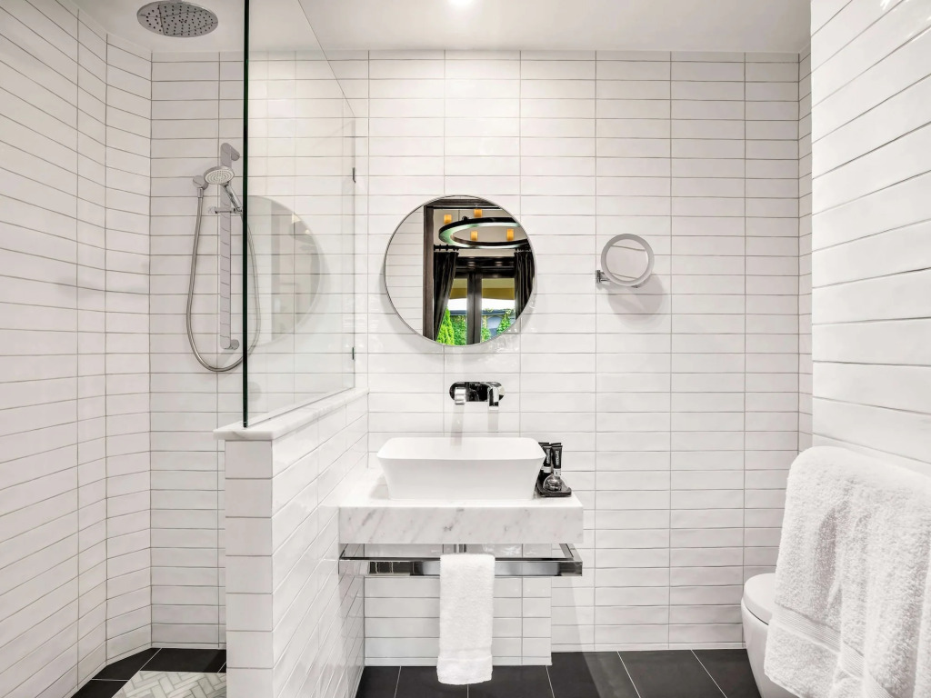 Mount Lofty House Adults Retreat - Enjoy 21 Signature Inclusions