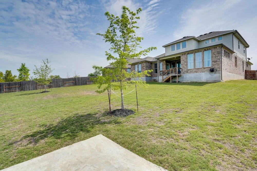 Spacious San Antonio Home: 4 Mi to Seaworld!