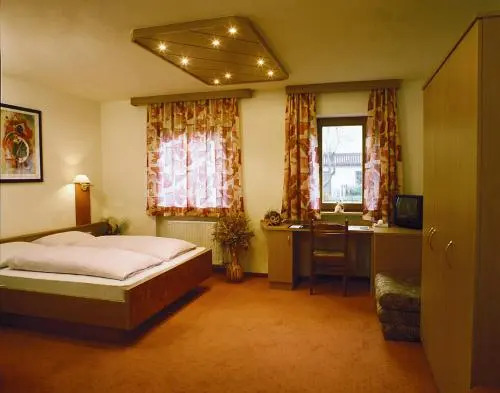 Schmalzlhof Hotel & Apartments