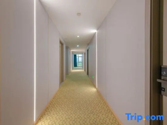 Taizhou xuanyuange Hotel (Linhai Yintai City store)