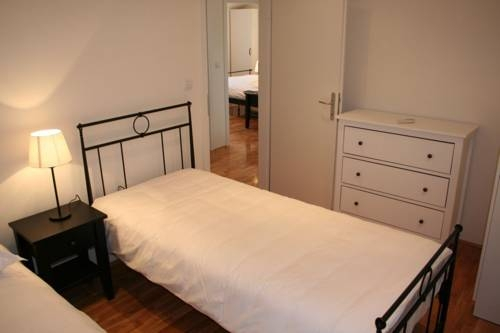 Deluxe Rooms with a terrace view at Old City Gate