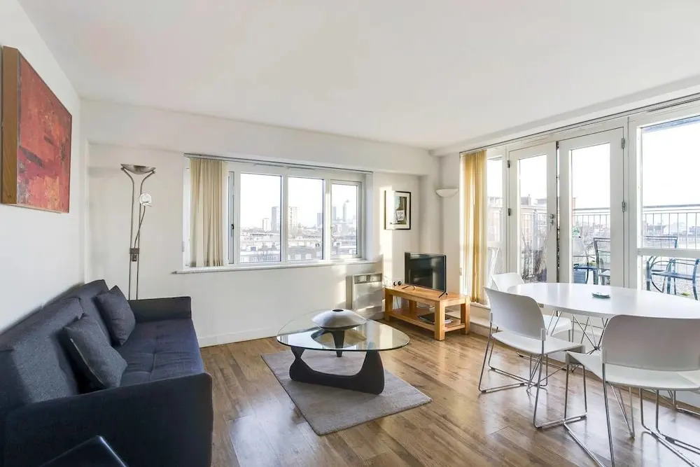 East London Rooftop Dream for 4