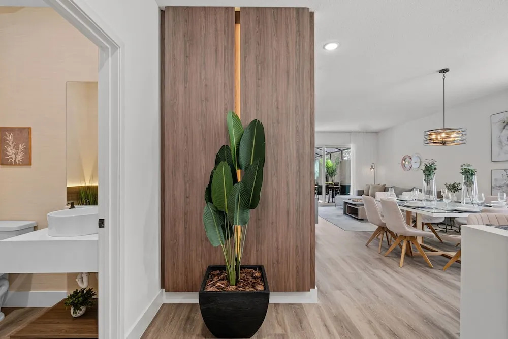 Stylish Home 15 Min to Magic