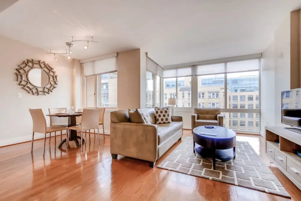 Bluebird Suites on Washington Circle