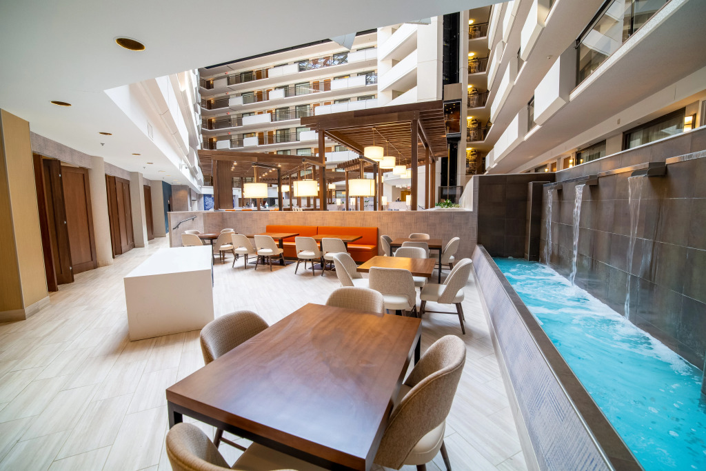 Embassy Suites by Hilton Kansas City Overland Park