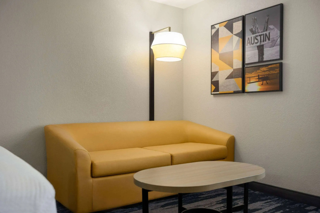 Fairfield by Marriott Inn & Suites Austin Southwest