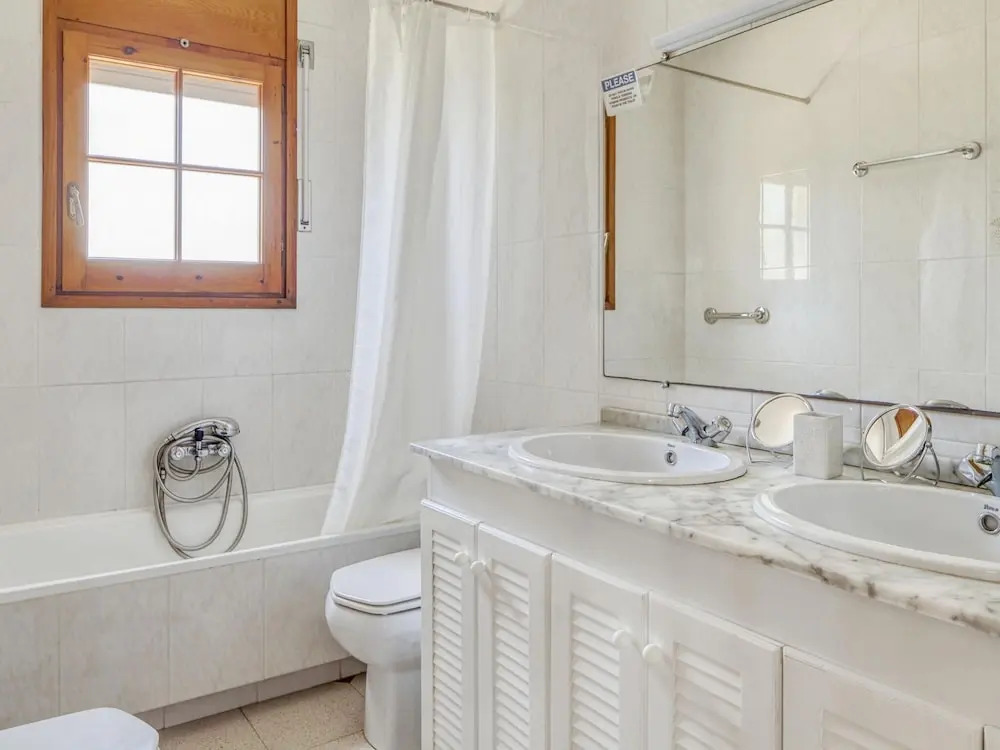 Villa in Arenys de Mar with Sea View