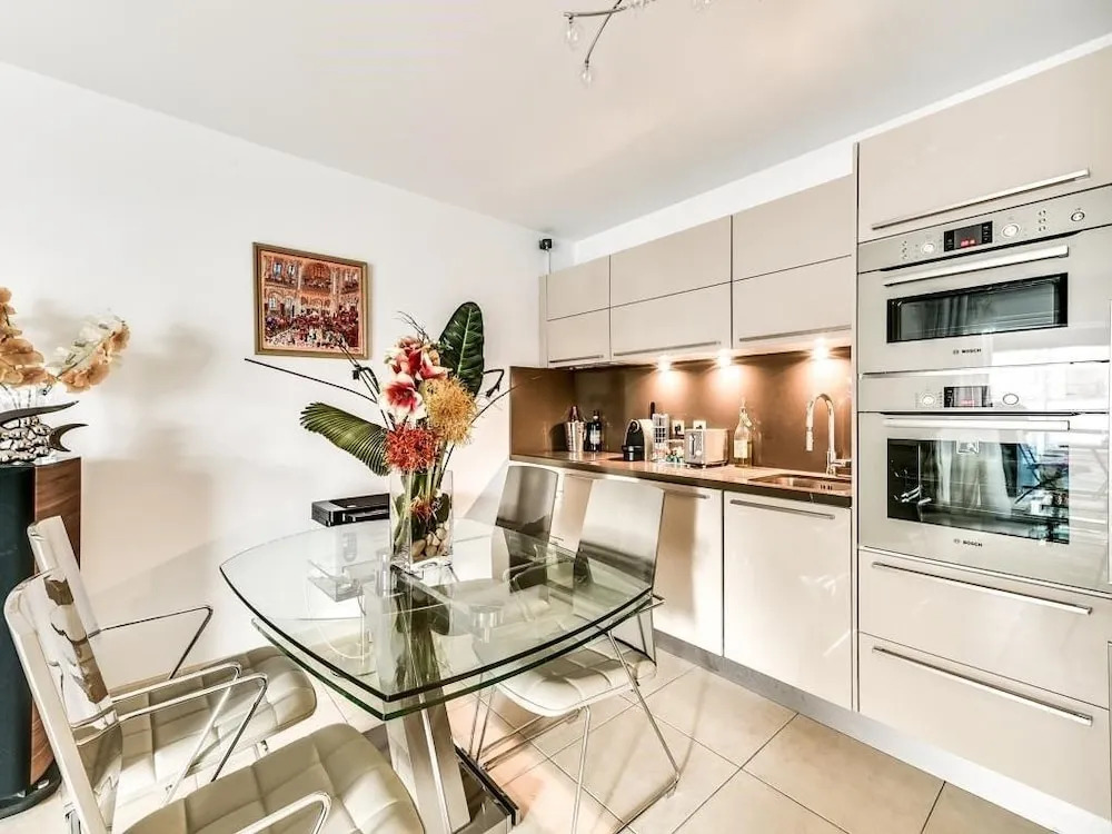 Cannes Le Cerf - Superbe T2 - Luxe - 100 m de la Croisette