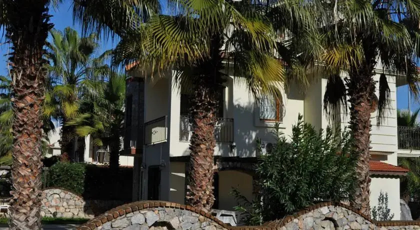 Calis Beach Villas