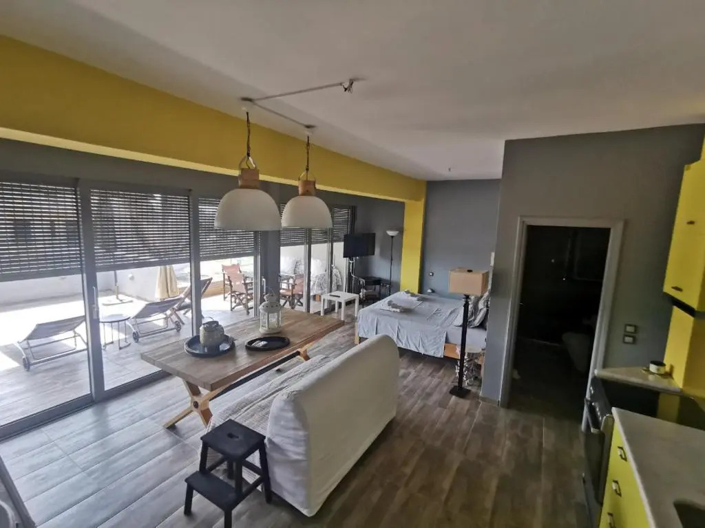 Comfy Kourouta Apartment & Suite