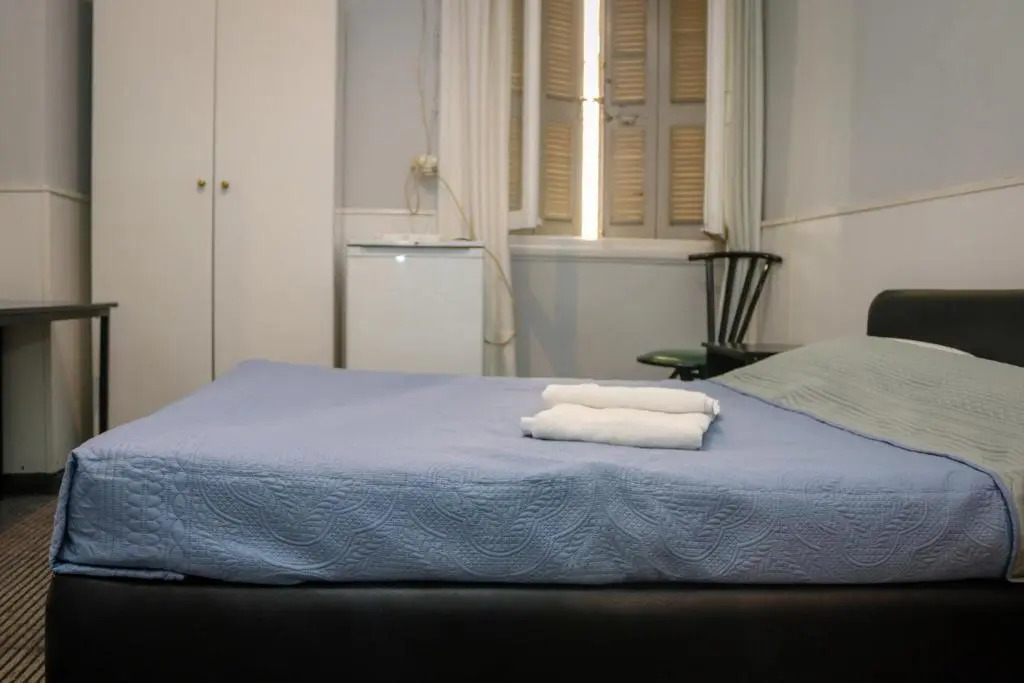 Zorbas Hotel - Hostel