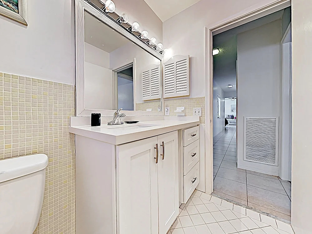 New Listing! Coastal Apartment W/ Pool & Patio 2 Bedroom Home