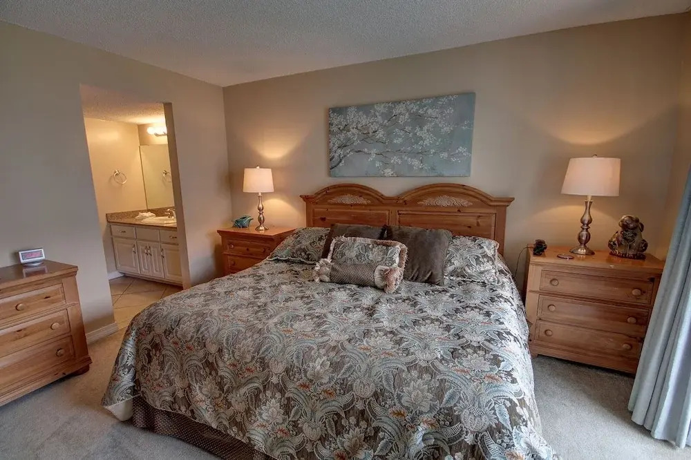 337 El Matador 2 Bedroom Condo by RedAwning