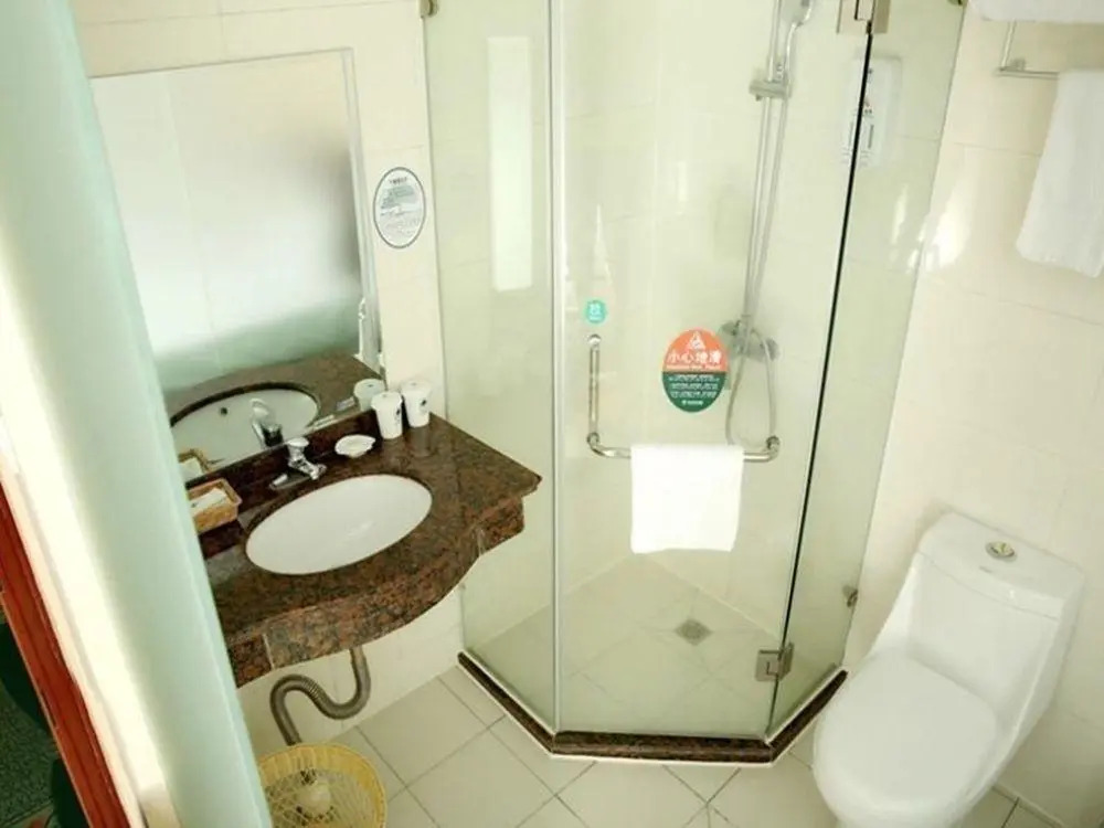 GreenTree Inn Shandong Weihai Wendeng Wenjing Building Business Hotel