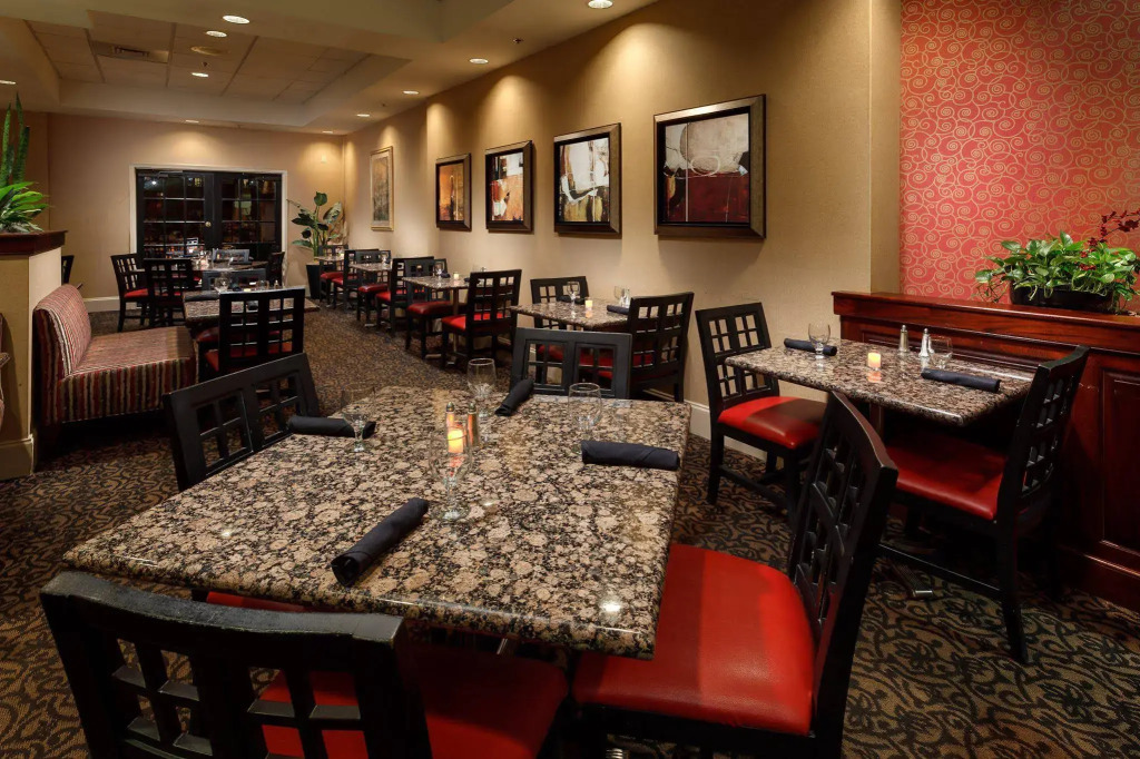 Holiday Inn & Suites Raleigh Cary by IHG