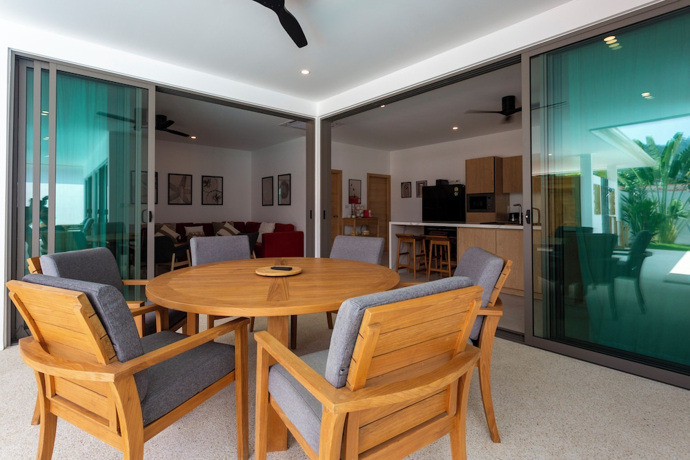 3BR Pool Villa Close to Lamai Beach V304