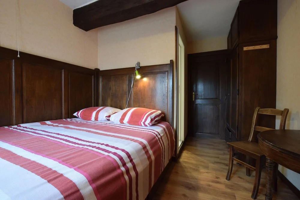 Luxury Holiday Home in Melreux-Hotton with Sauna