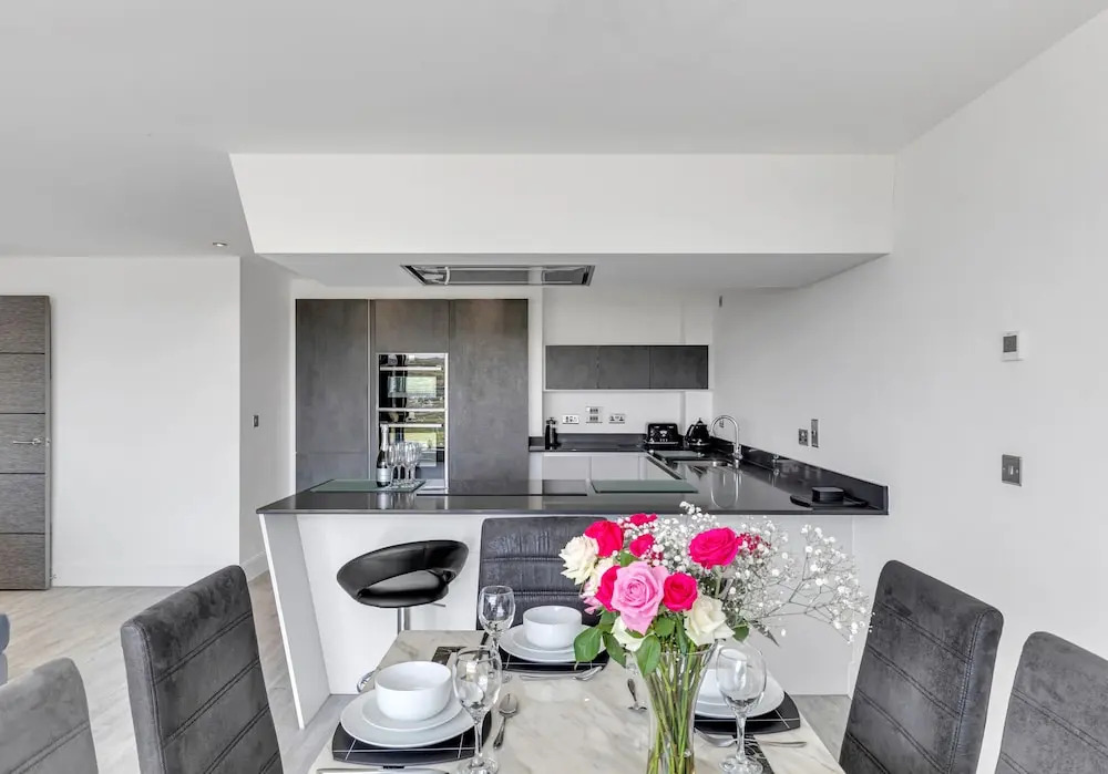 11 Waterstone House, Tenby