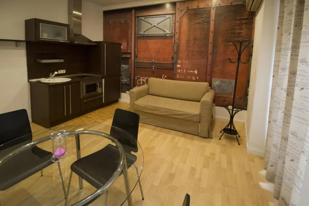 Foster Apartamentos Sol