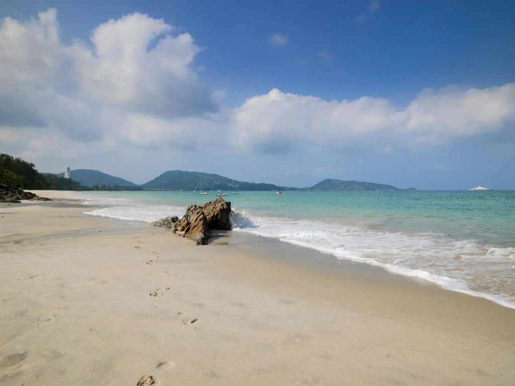 Andaman Beach Hotel Phuket - Handwritten Collection by Accor