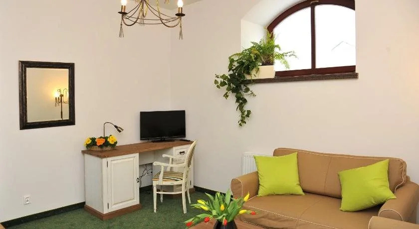 Hotel Sandro Silver & Spichlerz Antoniny