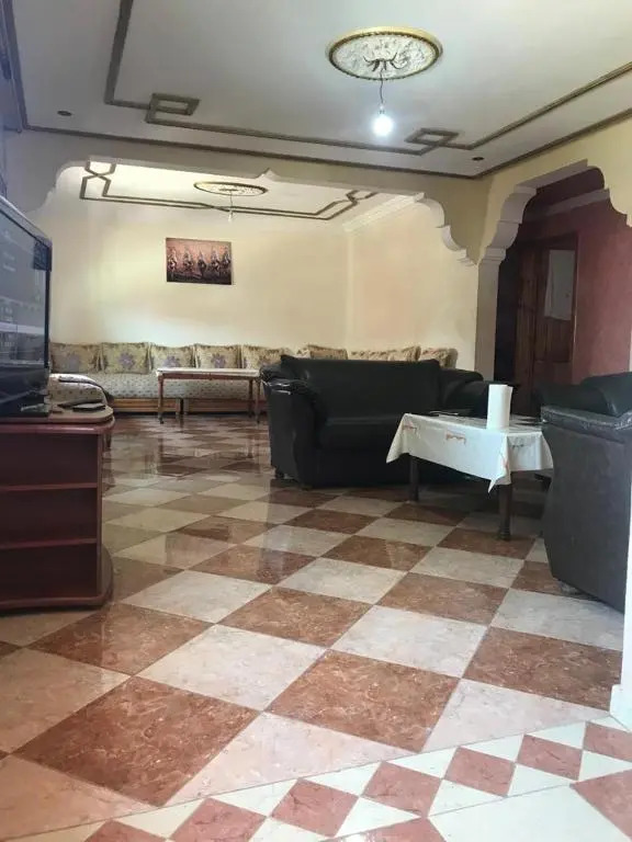 Étage de villa à 2 min de la plage sidi Bouzid