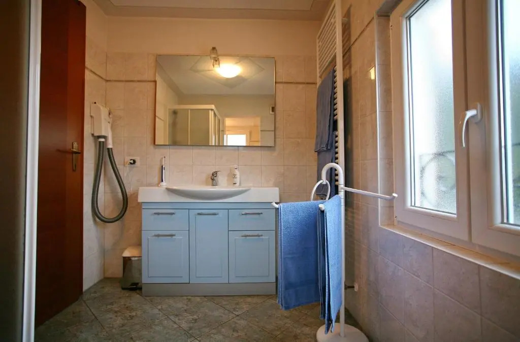 B&B 21