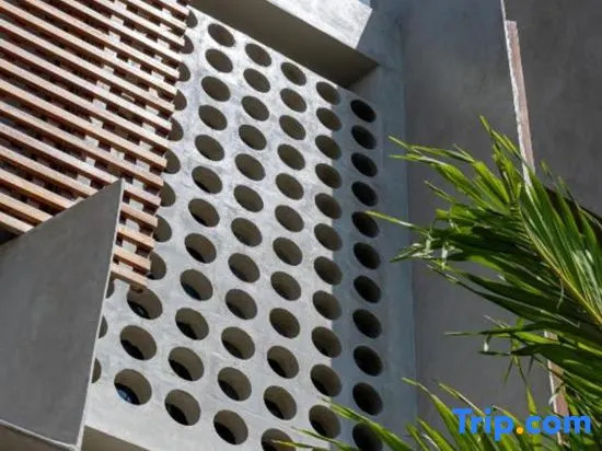 Pantai 5 Villa and Residences
