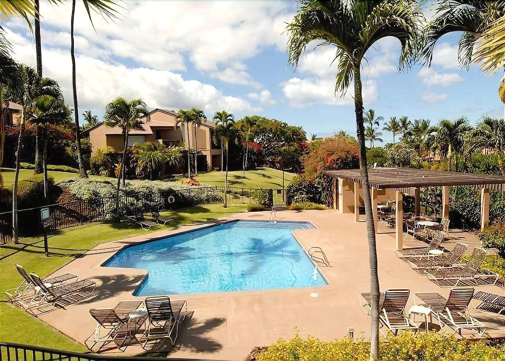 Wailea Ekahi 27B - Two Bedroom Condo with Ocean View