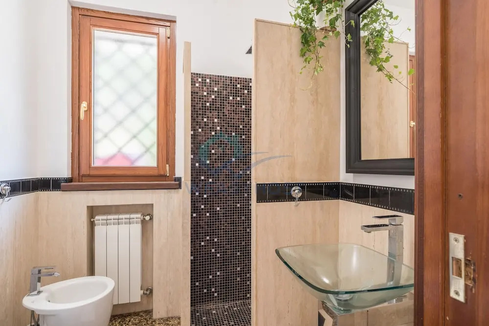 New Refined Villa Rayskaya In Monte Compatri