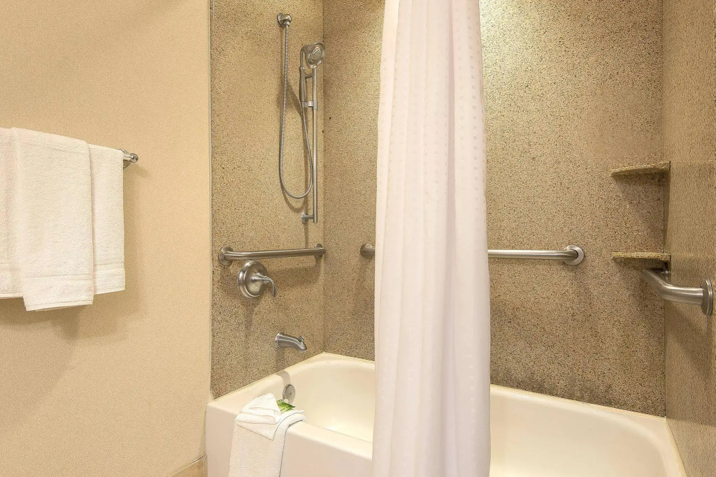 Holiday Inn Express Haskell-Wayne Area by IHG