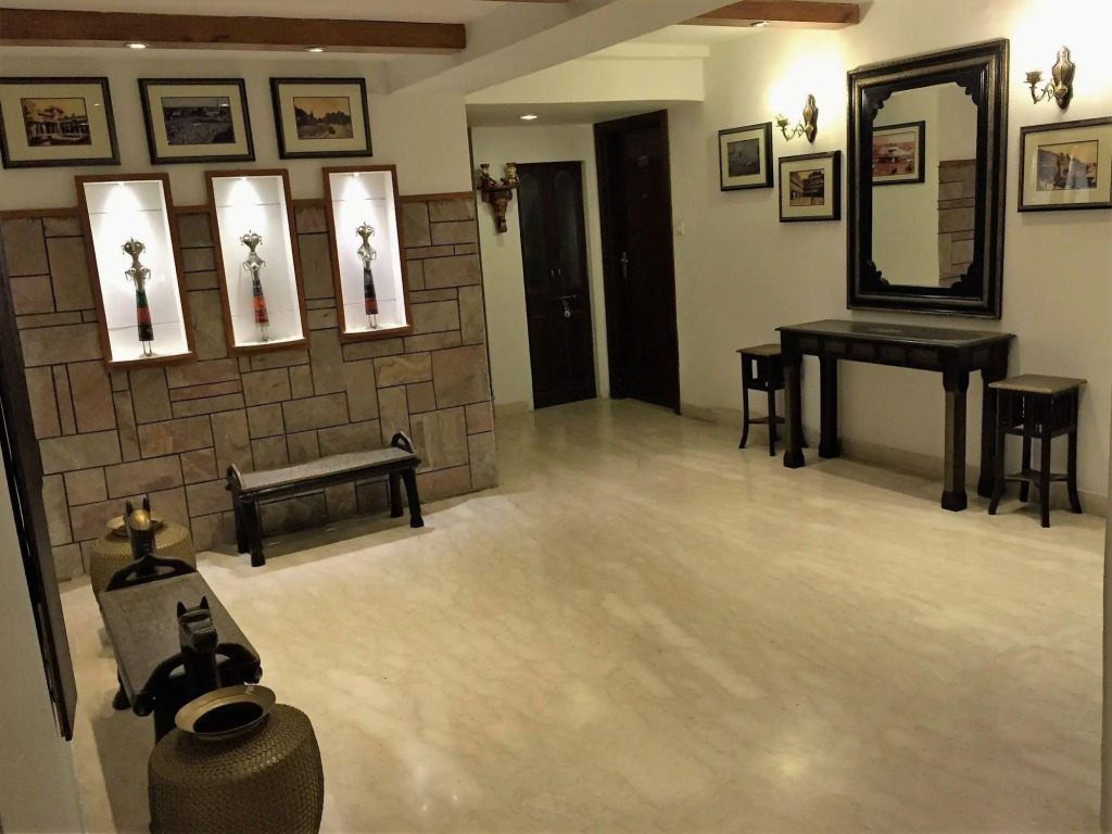 Ratnawali   A Vegetarian Heritage Hotel