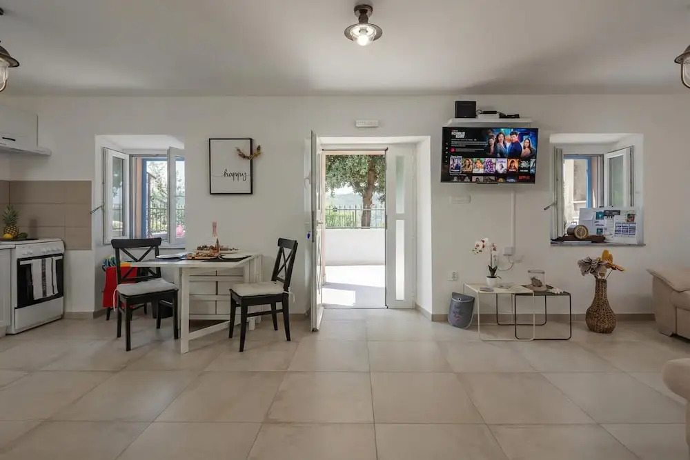 Harmony House Vito